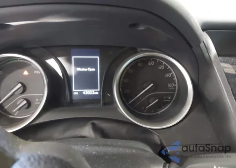 2022 Toyota Camry Le Hybrid z USA, uszkodzony, nr VIN 4T1C31AK9NU042964